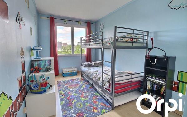 Appartement à louer    3 pièces • 65,63 m2 Montigny-le-Bretonneux