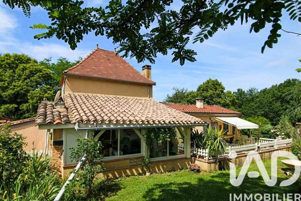 Maison à vendre 6 pièces 133 m² Villefranche-du-Périgord