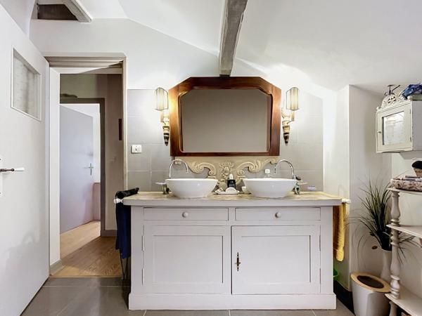 Vente Maison de luxe Saint-Pée-sur-Nivelle 7 Pièces 181 m²