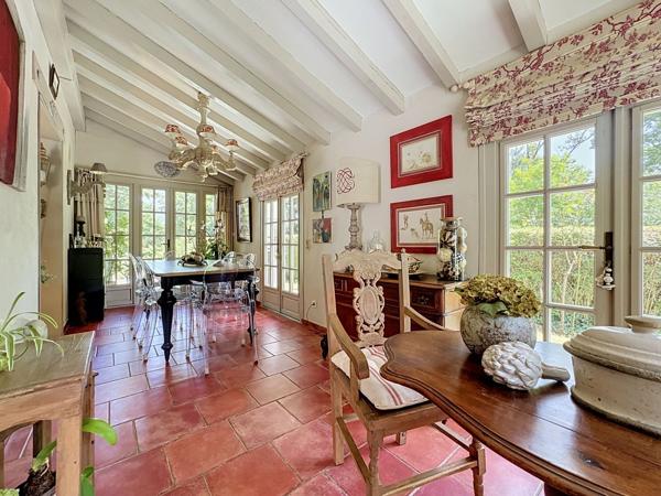 Vente Maison de luxe Saint-Pée-sur-Nivelle 7 Pièces 181 m²