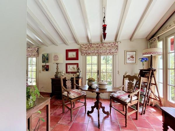 Vente Maison de luxe Saint-Pée-sur-Nivelle 7 Pièces 181 m²