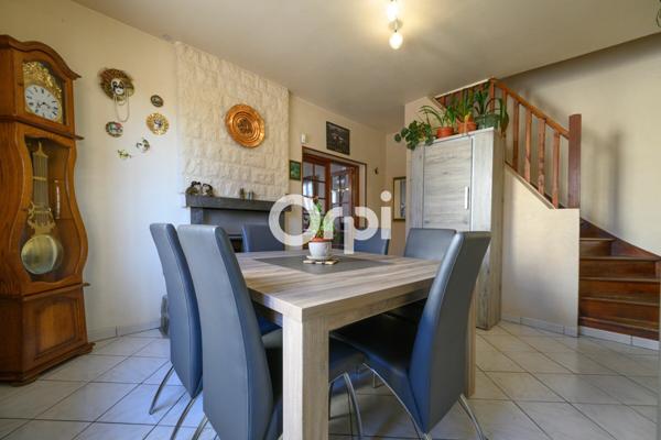 Maison à vendre    4 pièces •  Feignies