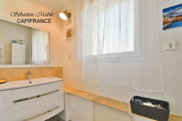 Maison de plain-pied avec double garage à vendre à Roz sur Couesnon (35) en Baie du Mont Saint Michel