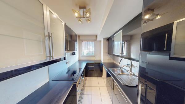 Appartement COURBEVOIE 3 pièces 59 m²