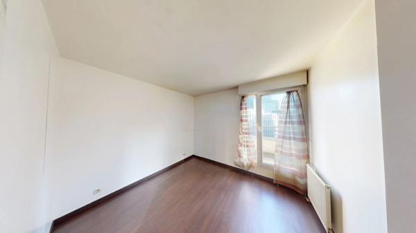 Appartement COURBEVOIE 3 pièces 59 m²