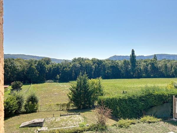 Maison de 105m2, 4 chambres, terrain de 730m2 au calme