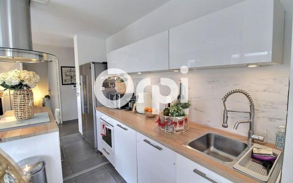 Appartement à vendre    3 pièces • 62,60 m2 Marseille 13