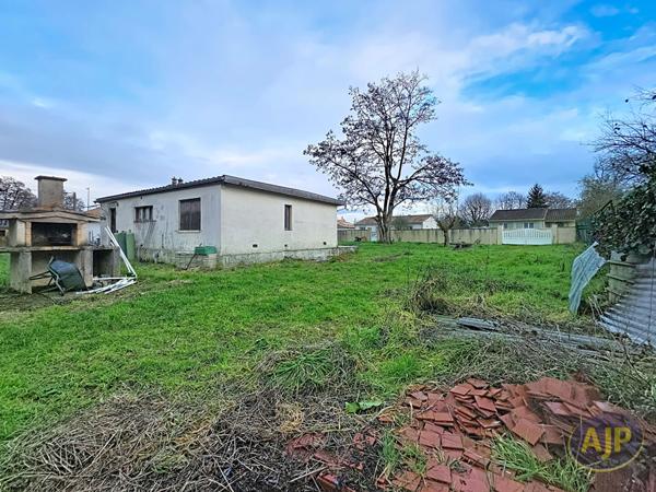 Vente terrain Izon : 184 500 € - AJP Immobilier Cestas