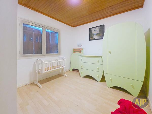 Vente terrain Izon : 184 500 € - AJP Immobilier Cestas