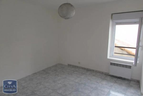 Appartement à louer 3 pièces 83.22m² Rognac (13340)