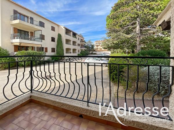 Appartement Saint Cyr Sur Mer - 2 pièces - 50 m2