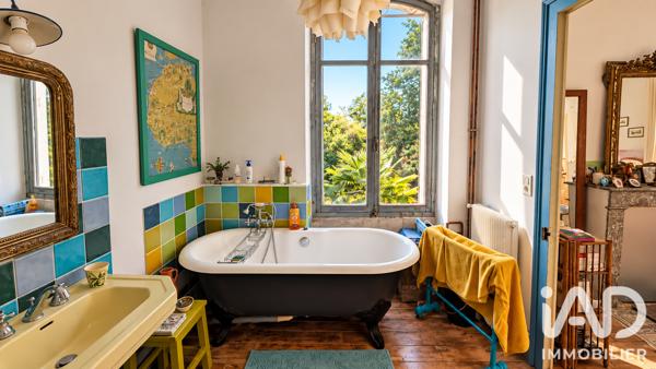 Maison à vendre 16 pièces 407 m² Montlieu-la-Garde
