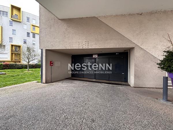 ISSY LES MOULINEAUX - FORT D'ISSY - Parking double en sous-sol