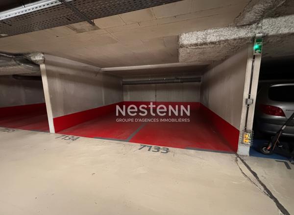 ISSY LES MOULINEAUX - FORT D'ISSY - Parking double en sous-sol