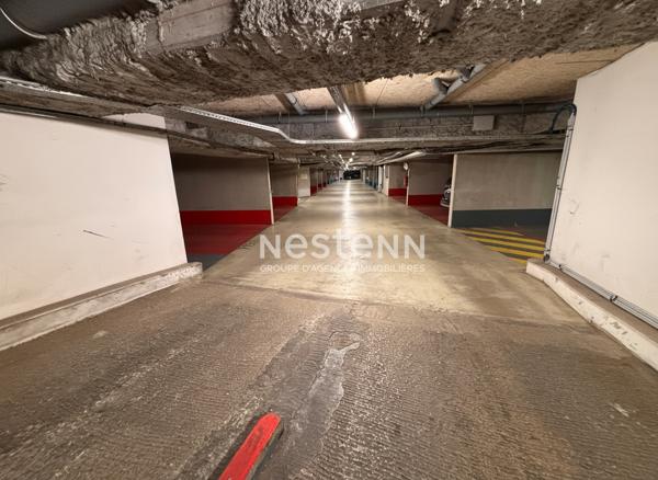 ISSY LES MOULINEAUX - FORT D'ISSY - Parking double en sous-sol