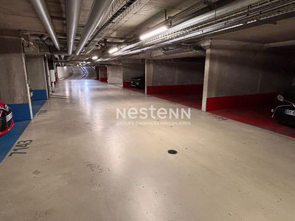 ISSY LES MOULINEAUX - FORT D'ISSY - Parking double en sous-sol