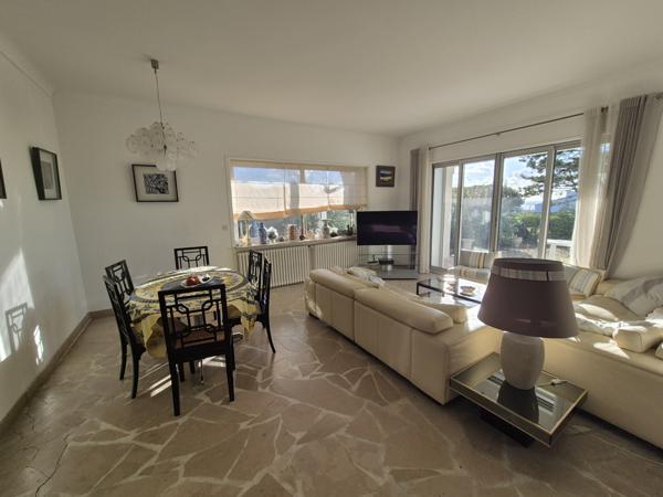 Maison 5 pièce(s) 4 chambre(s) 130 m²