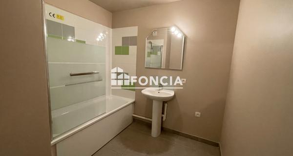 Location Appartement 3 pièces 64.98 m² - Le Petit-quevilly 76140