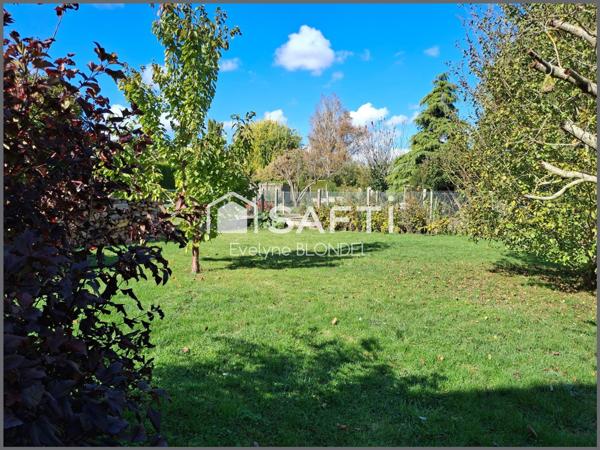 PAVILLON 100 M² AU SOL 3 CHAMBRES ET SOUS SOL TOTAL