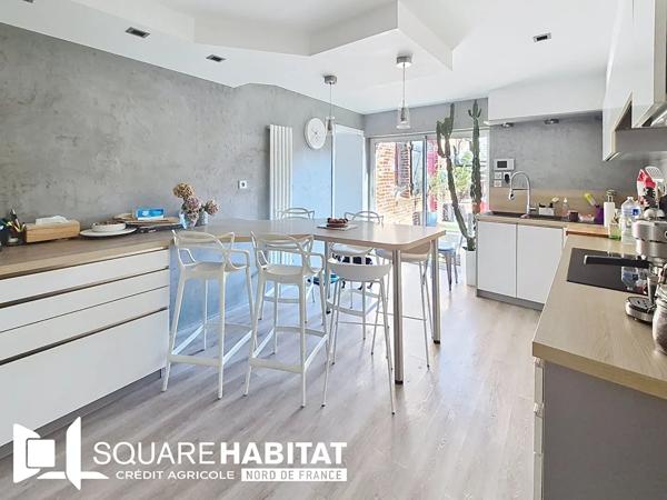 Maison à vendre 10 pièces 220m² Douchy-les-Mines (59282)