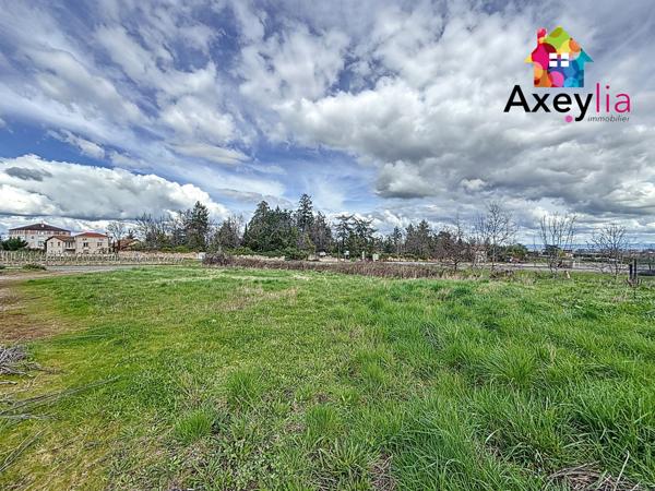 Ambierle (42820) A LOUER - AMBIERLE - MAISON PLAIN PIED, 4 CHAMBRES, TERRAIN ET GRAND GARAGE