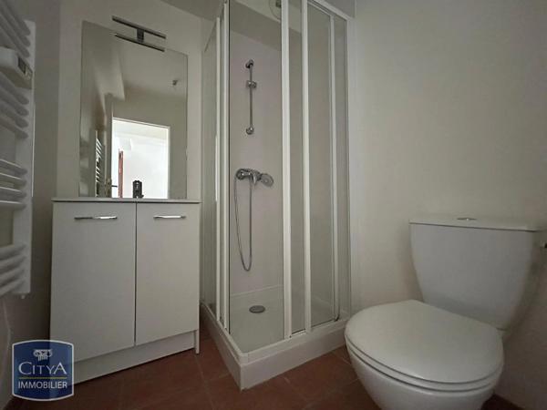 Appartement à louer 2 pièces 36.85m² Épernon (28230)