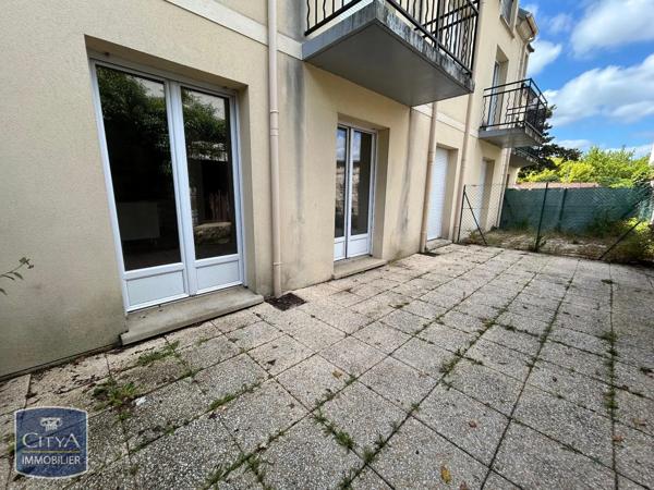 Appartement à louer 2 pièces 36.85m² Épernon (28230)