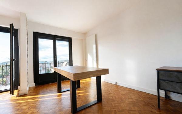 Appartement à vendre    4 pièces • 72,71 m2 Chennevières-sur-Marne