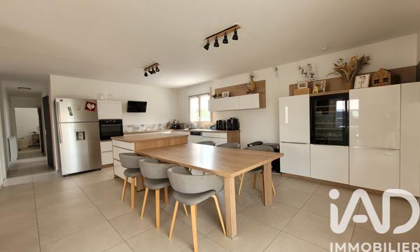 Maison à vendre 5 pièces 110 m² Châlons-en-Champagne