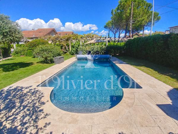 Vaison-la-Romaine (84110) Maison des années 30 rénovée dans quartier prisé