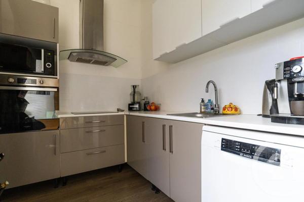 Appartement F3 à vendre  3 pièces - 61,90 m 2   CLERMONT L HERAULT  - 34
