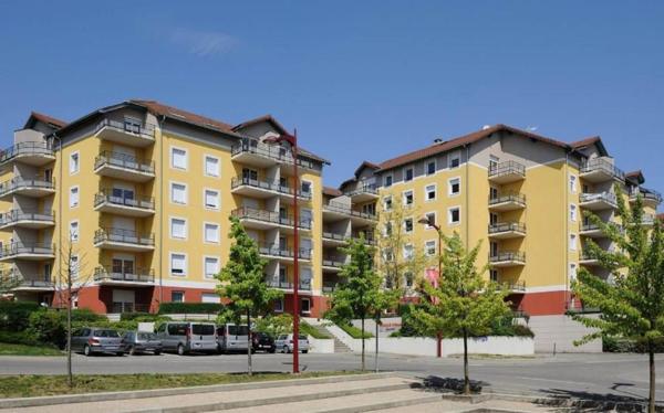 INVESTISSEMENT LOCATIF – Saint-Genis-Pouilly – Résidence de Services Residhome Appart'Hôtel - 6,05 % de rentabilité