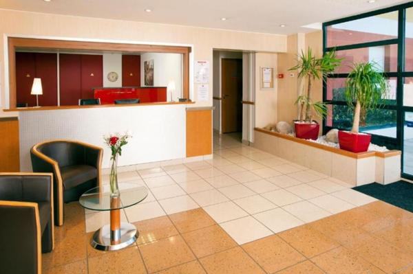 INVESTISSEMENT LOCATIF – Saint-Genis-Pouilly – Résidence de Services Residhome Appart'Hôtel - 6,05 % de rentabilité