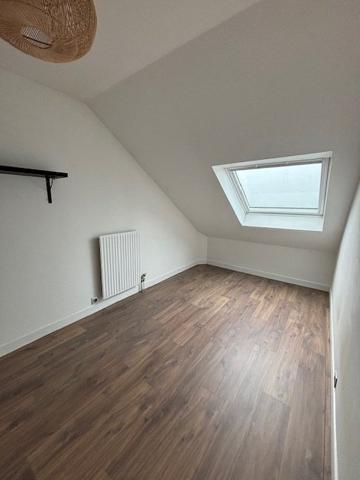 Appartement à ROISSY EN BRIE (77680)