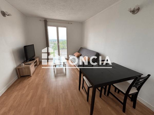 Location Appartement meublé 3 pièces 51.4 m² - Vandoeuvre 54500