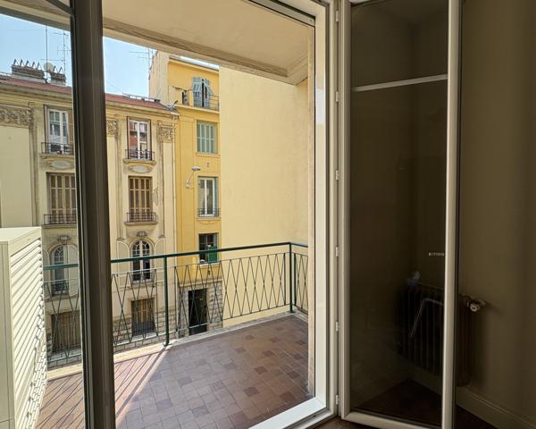 Appartement 4 pièces - 72 m² Bien prestige