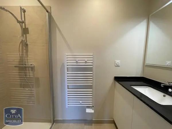 Appartement à louer 3 pièces 59.63m²