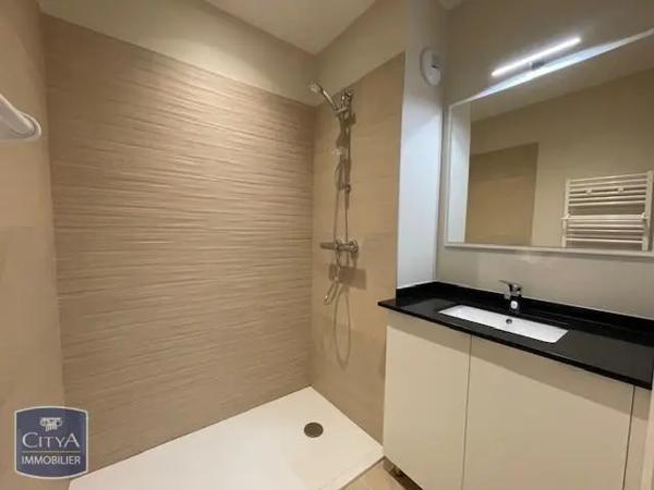 Appartement à louer 3 pièces 59.63m²