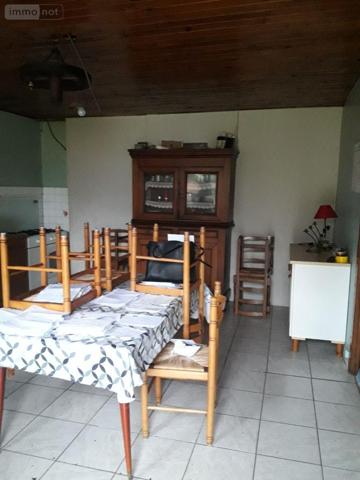 Maison à vendre à Bourbriac dans les Côtes-d'Armor (22390), ref : 0001194