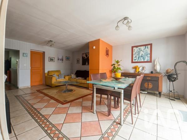 Maison à vendre 5 pièces 130 m² Segré-en-Anjou Bleu