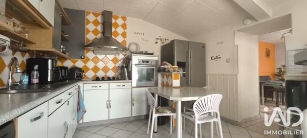 Maison à vendre 5 pièces 130 m² Segré-en-Anjou Bleu