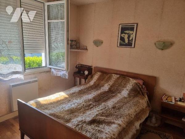 À vendre à Romorantin (41), Venez découvrir cette maison, idéalement située à Romorantin et off...