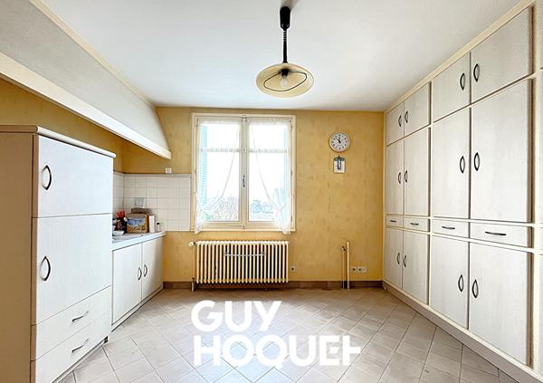 Maison sur Sous-Sol Complet 4 Chs + logement indépendant et Dépendances - 71570 LA CHAPELLE DE GUINCHAY