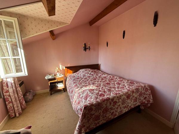 Immeuble Lurcy Levis 10 pièce(s) 221 m2