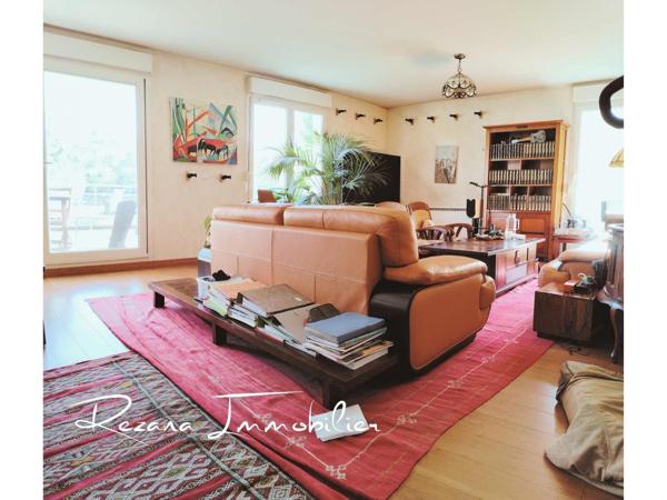 Appartement vue Seine avec terrasse 40 m² à Melun