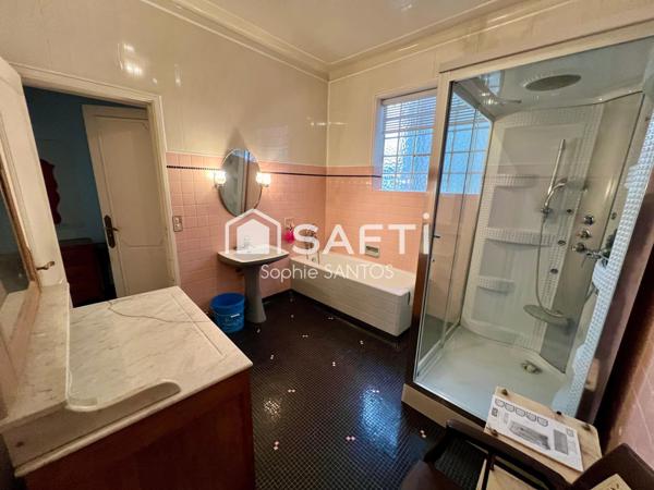 Maison d'environ 127 m2 - PLATEAU D'AVRON