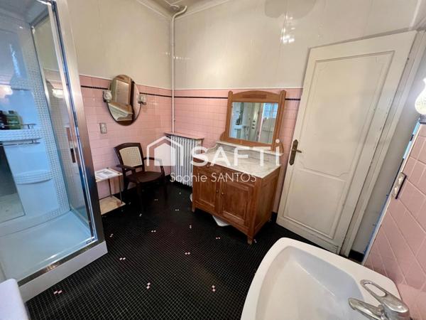 Maison d'environ 127 m2 - PLATEAU D'AVRON