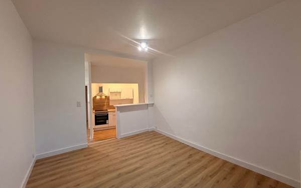 Appartement à louer    3 pièces •  Marcillac-Vallon