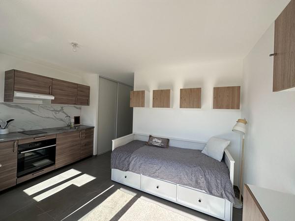 MONTE : appartement T1 (22 m²) meublé à Louer