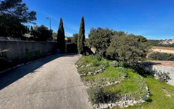 Maison à vendre    5 pièces •  Poulx